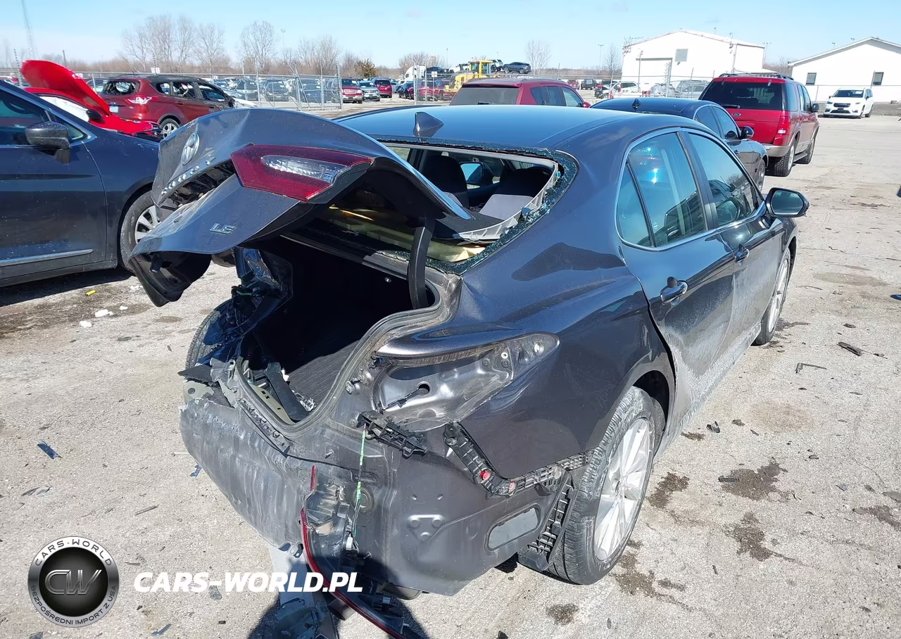 2022 Toyota Camry Le VIN:4T1C11AK9NU644656 - 4