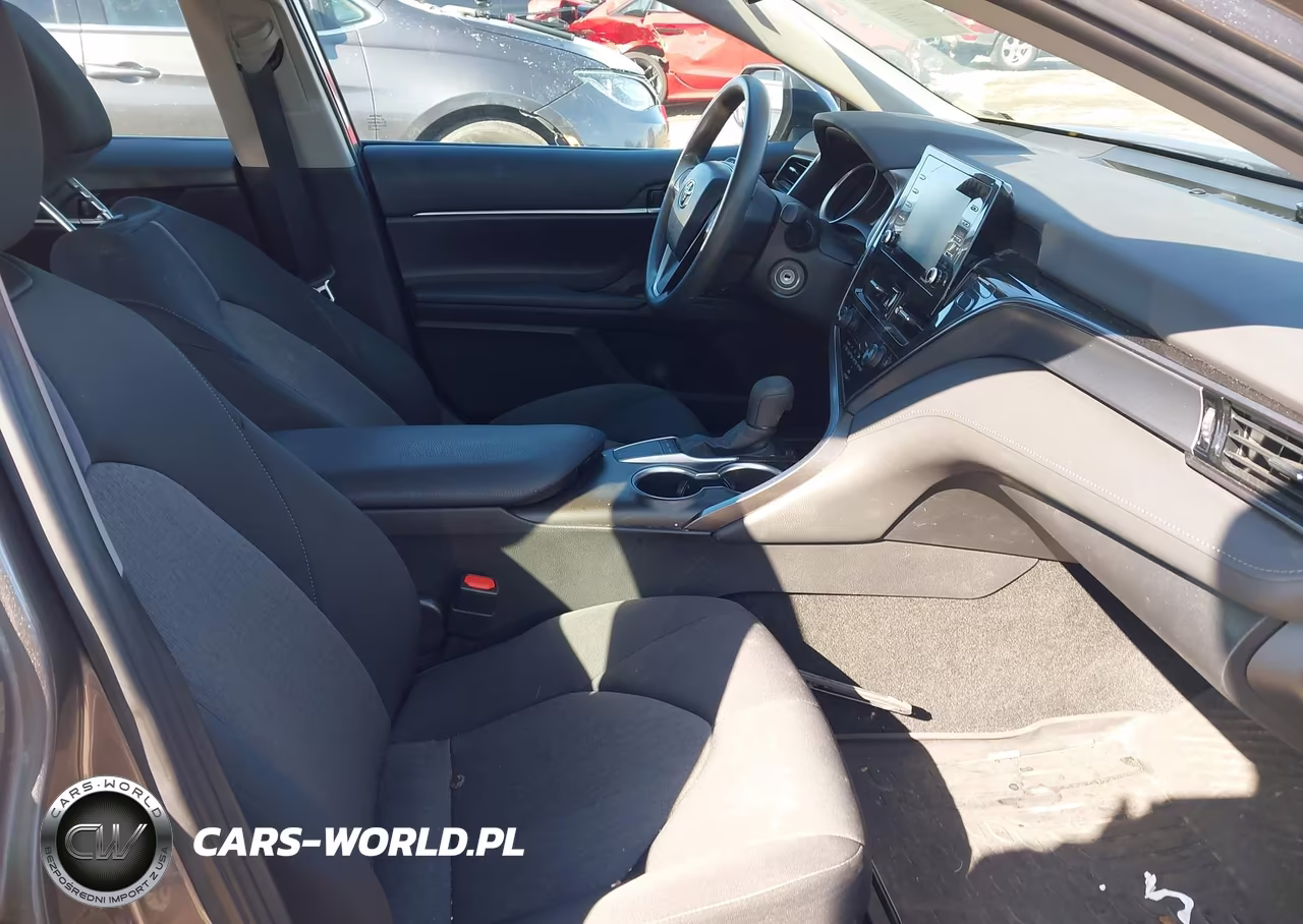 2022 Toyota Camry Le VIN:4T1C11AK9NU644656 - 5