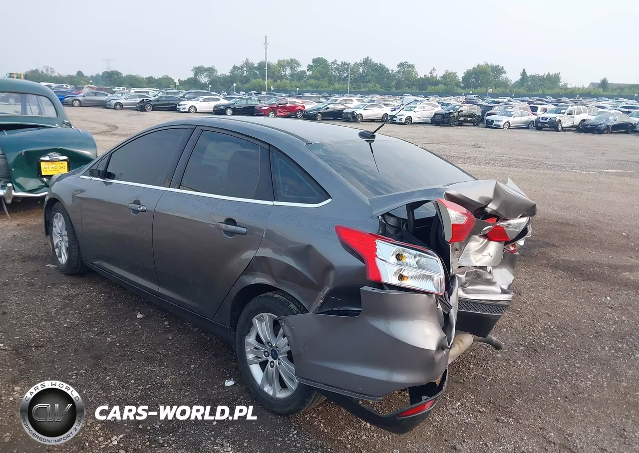 2012 Ford Focus Sel VIN:1FAHP3H21CL437861 - 3