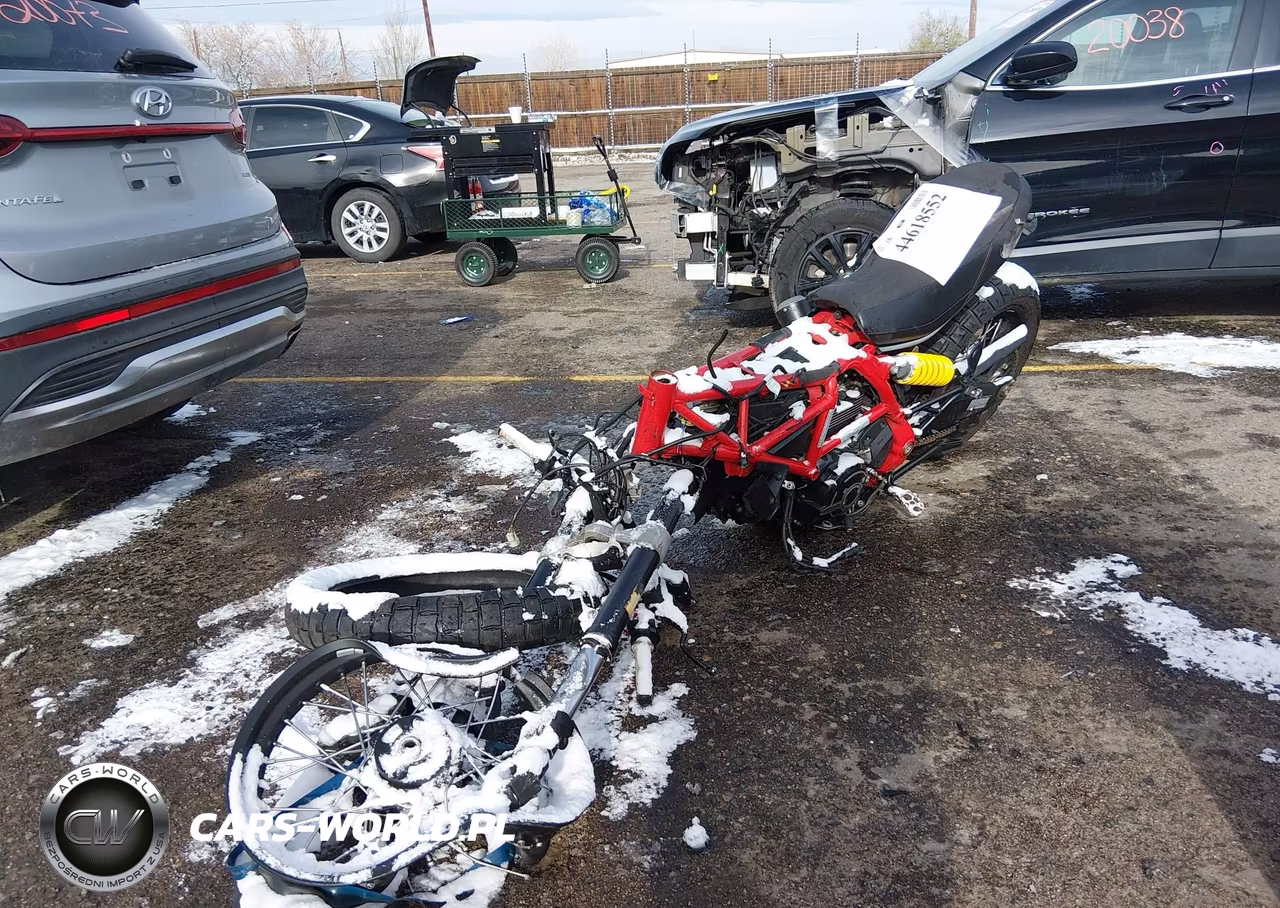 2020 Ducati Scrambler Desert Sled VIN:ML0KAFPM2LT001686 - 2
