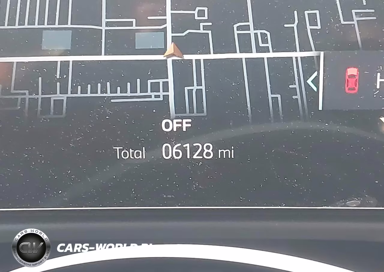 2025 BMW 330I VIN:3MW69CW03S8F75286 - 15
