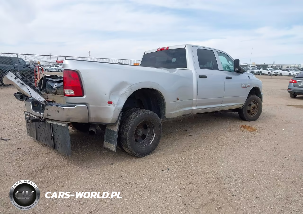 2014 Ram 3500 Tradesman VIN:3C63RRGLXEG149680 - 4