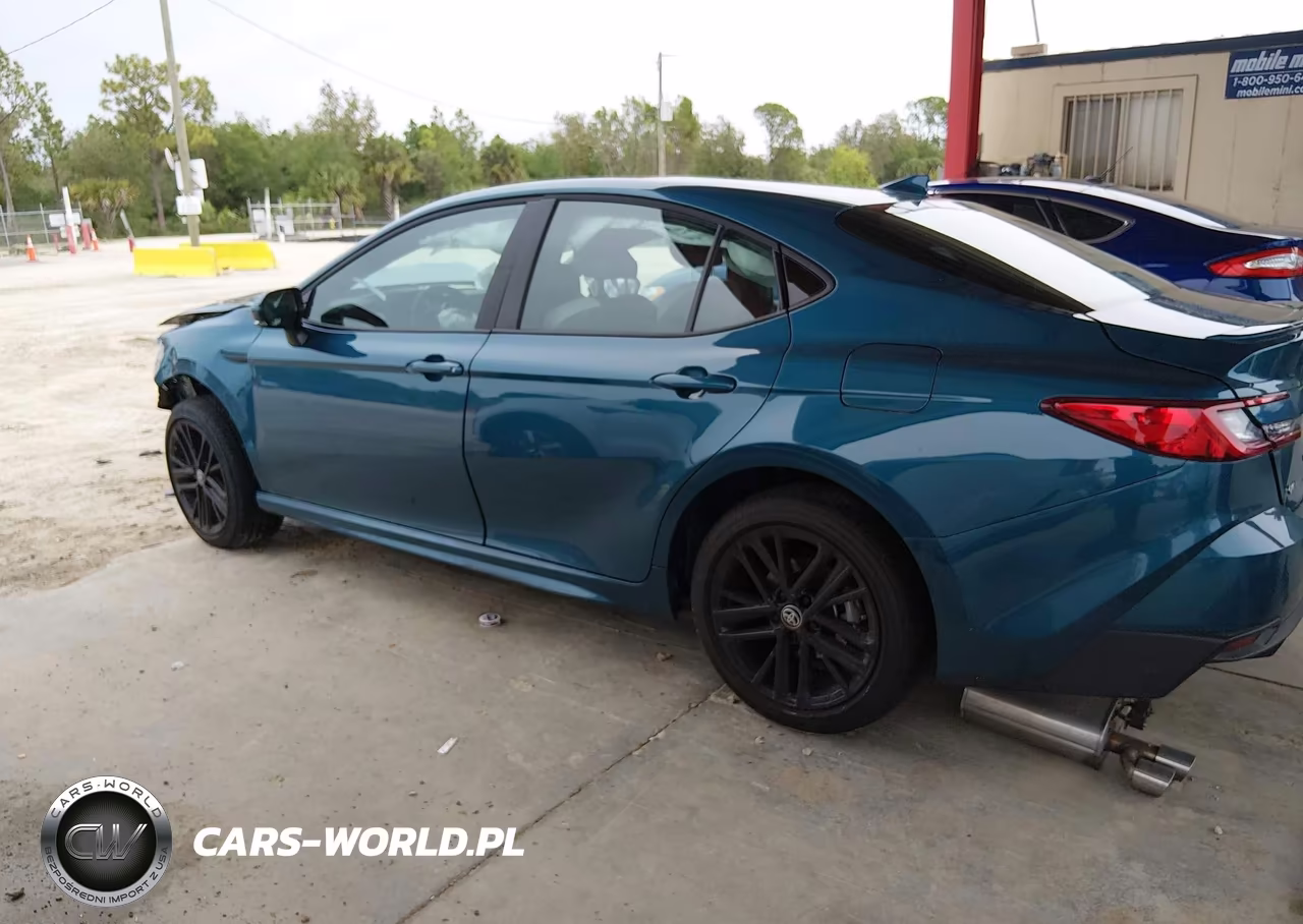 2026 Toyota Camry Se VIN:4T1DAACKXTU698532 - 14