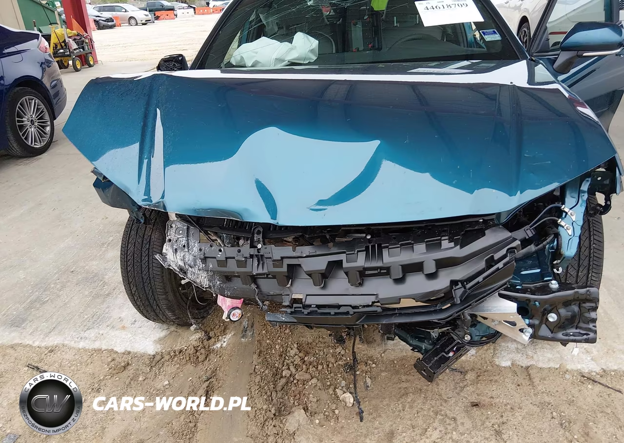 2026 Toyota Camry Se VIN:4T1DAACKXTU698532 - 6