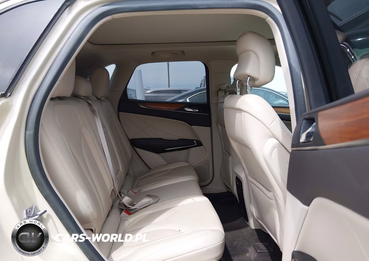 2018 Lincoln Mkc Select VIN:5LMCJ2C9XJUL04438 - 8