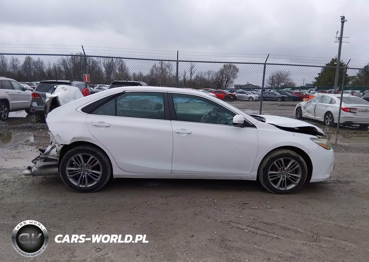 2016 Toyota Camry Se VIN:4T1BF1FK6GU178600 - 14