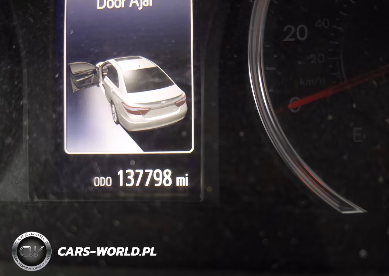 2016 Toyota Camry Se VIN:4T1BF1FK6GU178600 - 16