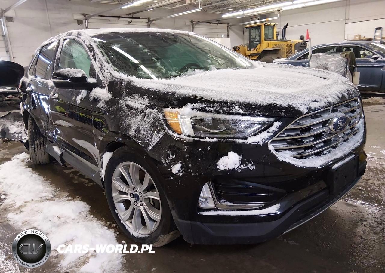 2019 Ford Edge Titanium