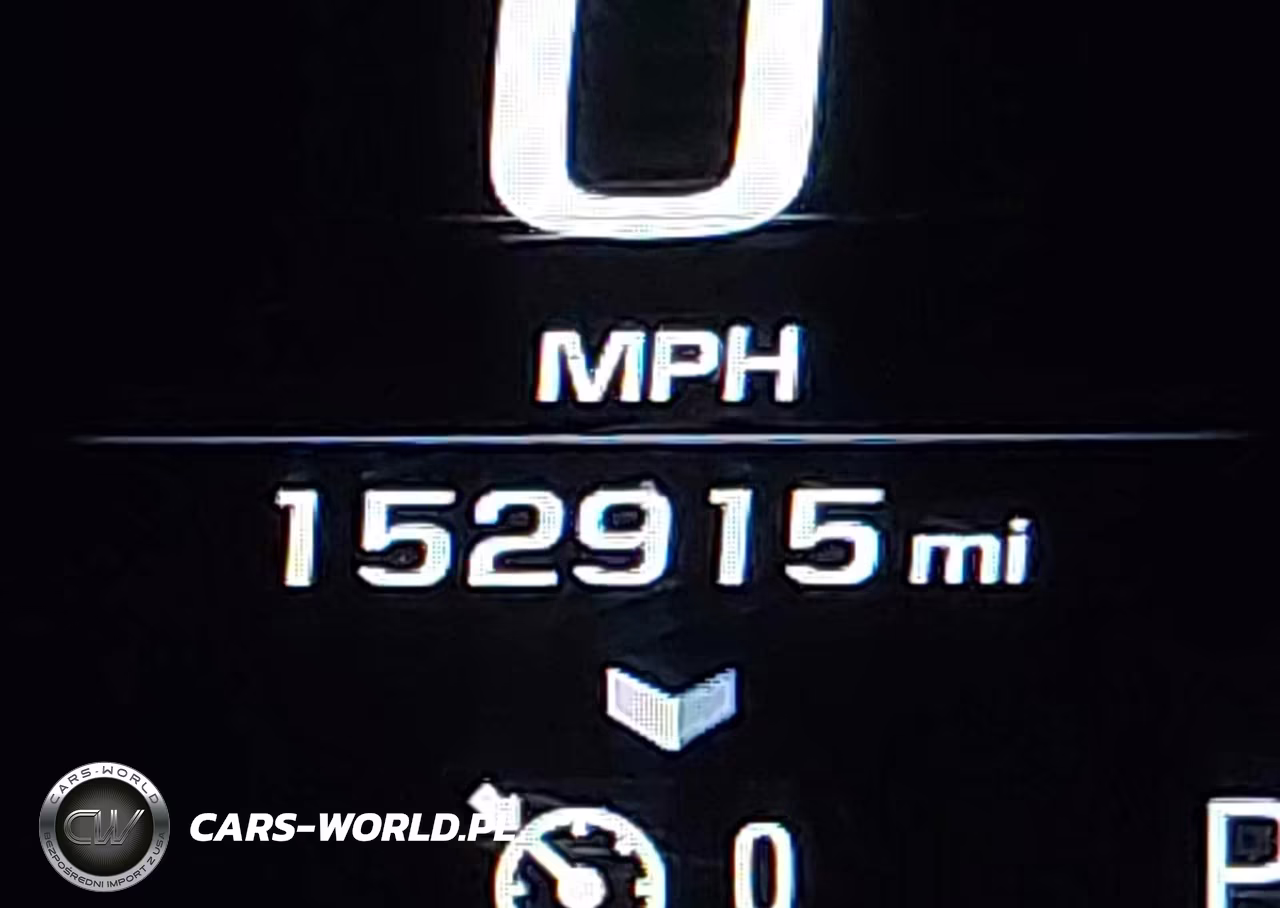 2016 Chevrolet Tahoe Ltz VIN:1GNSKCKC7GR180327 - 16