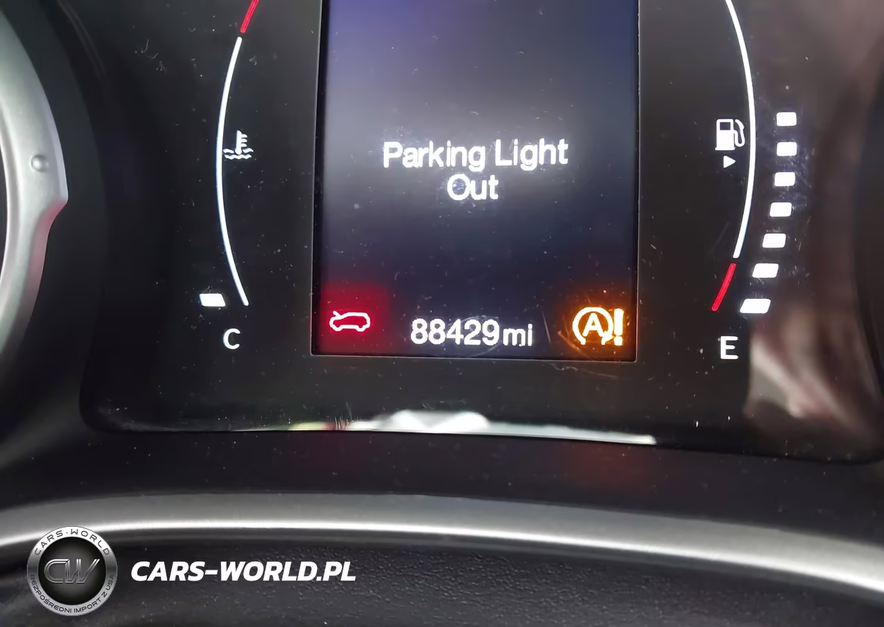 2018 Jeep Compass Sport Fwd VIN:3C4NJCAB2JT140009 - 16