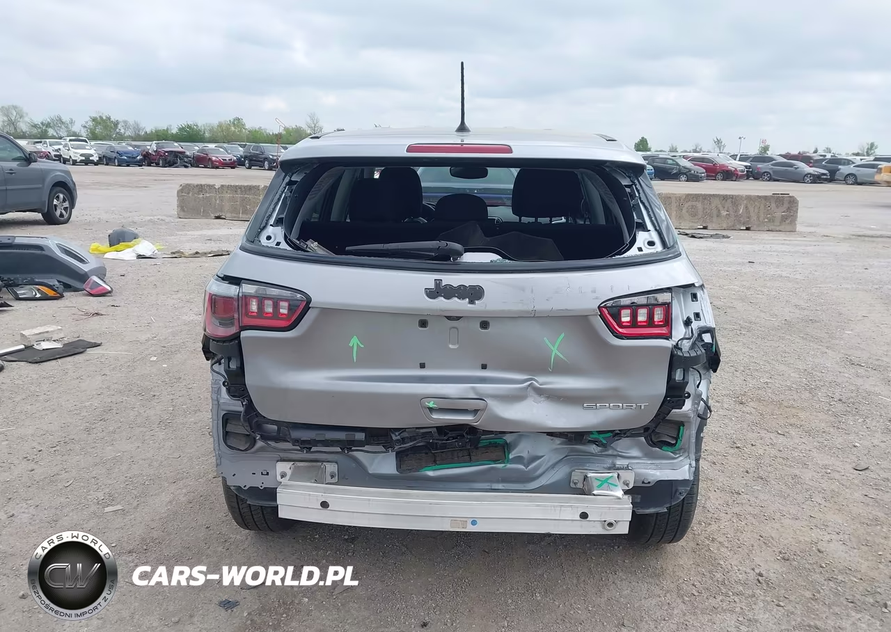 2018 Jeep Compass Sport Fwd VIN:3C4NJCAB2JT140009 - 17