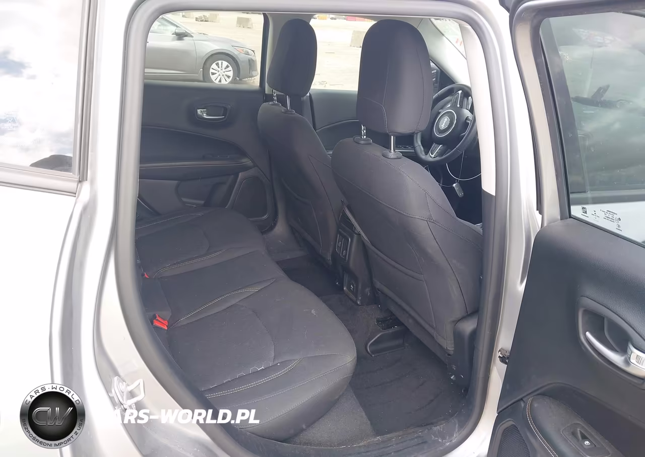 2018 Jeep Compass Sport Fwd VIN:3C4NJCAB2JT140009 - 8