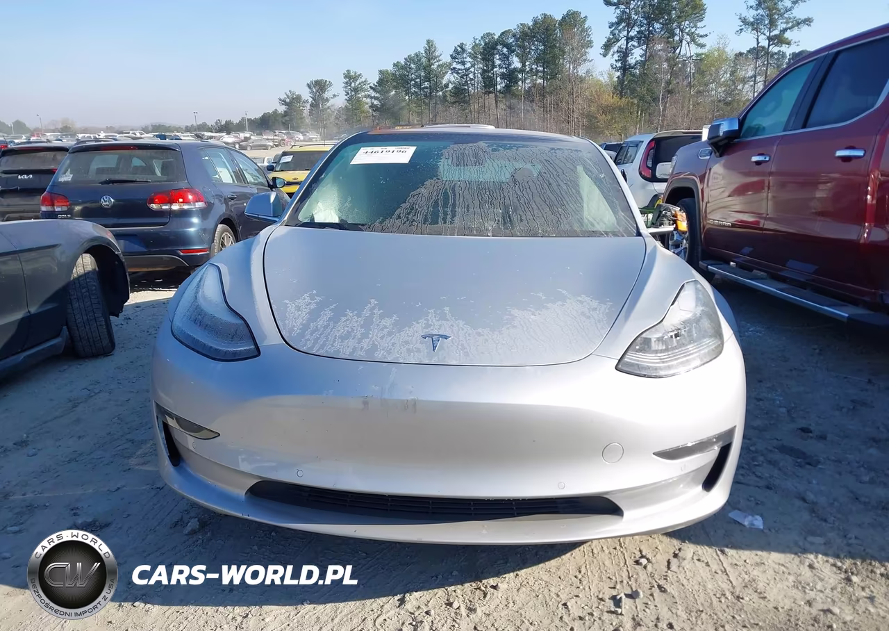 2018 Tesla Model 3 Long Range-Mid Range VIN:5YJ3E1EA6JF098833 - 11