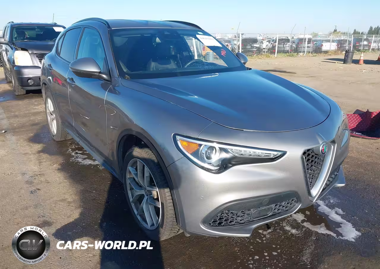 2018 Alfa Romeo Stelvio Ti Sport Awd