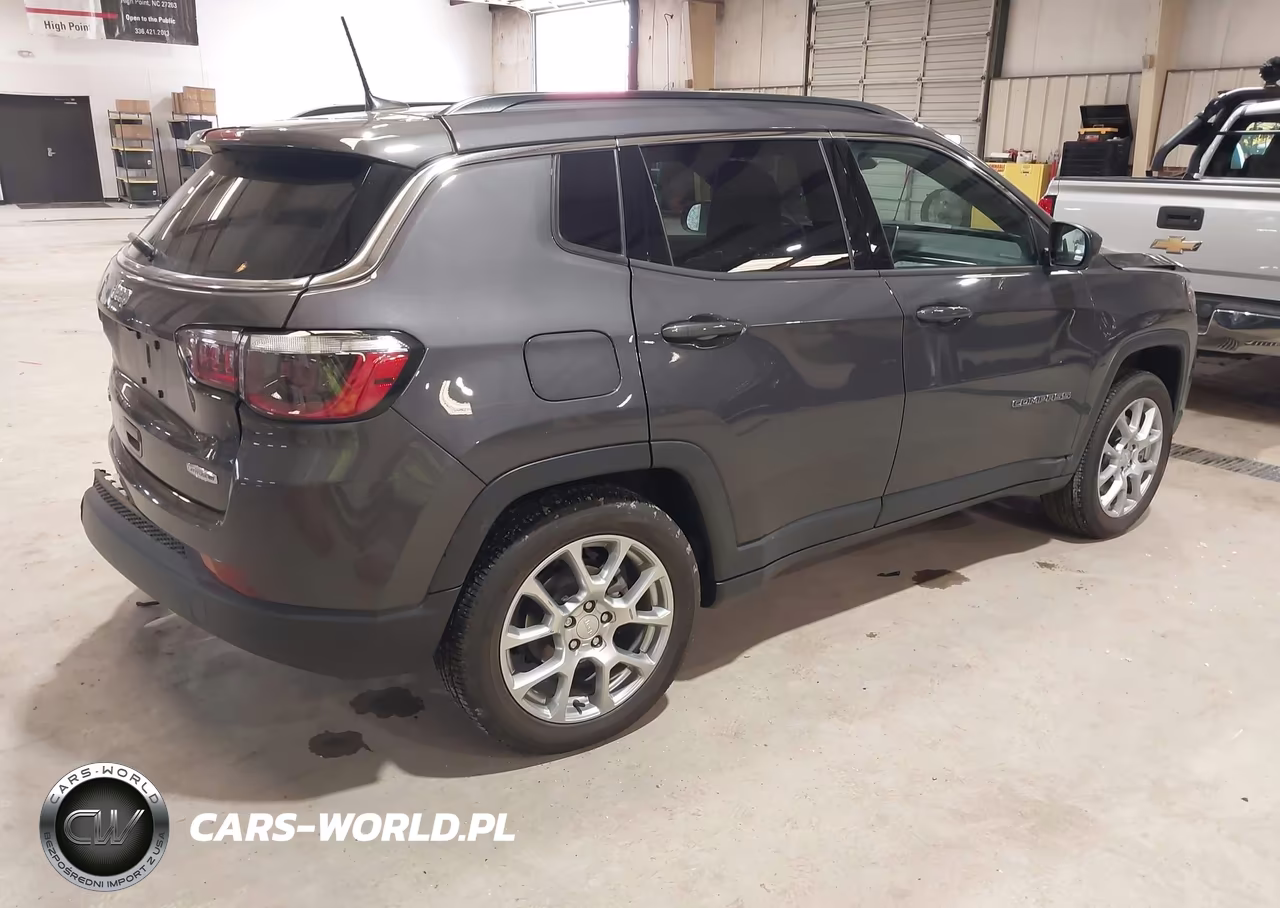 2024 Jeep Compass Latitude Lux Fwd VIN:3C4NJDFN6RT168965 - 4