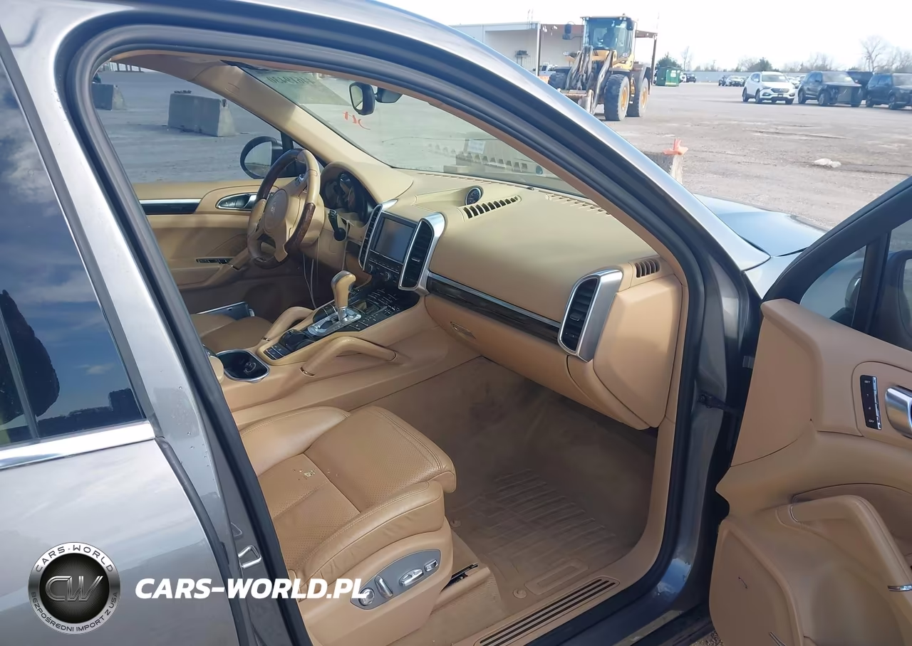 2012 Porsche Cayenne VIN:WP1AA2A28CLA10497 - 5