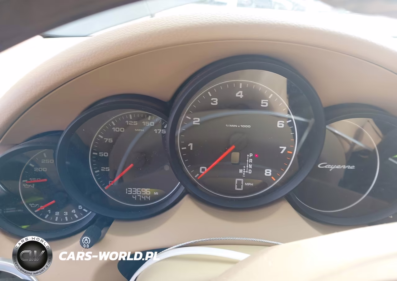 2012 Porsche Cayenne VIN:WP1AA2A28CLA10497 - 7