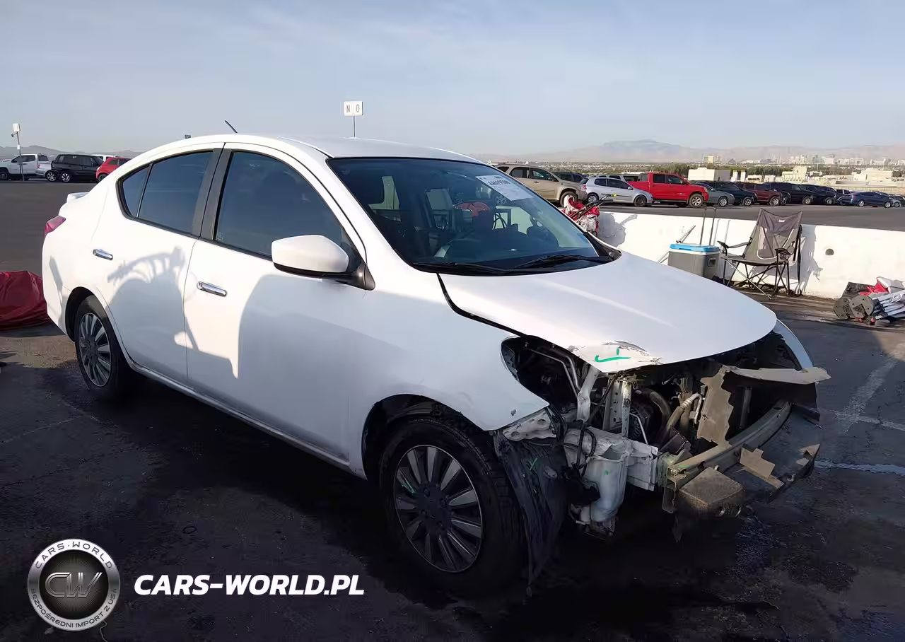 2016 Nissan Versa 1.6 Sv