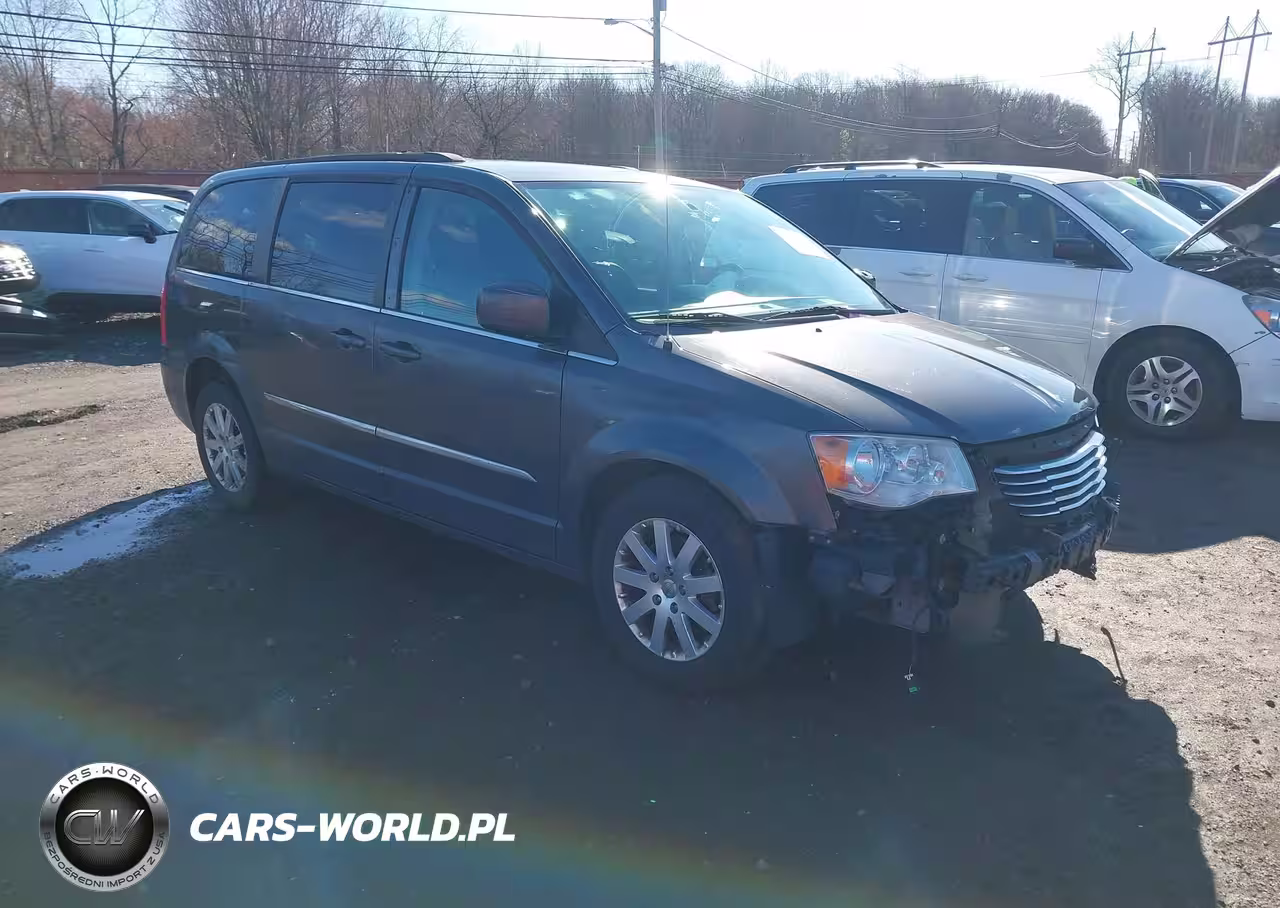 2015 Chrysler Town & Country Touring