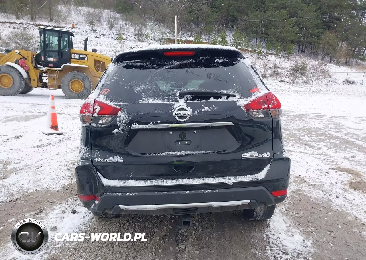 2019 Nissan Rogue S VIN:5N1AT2MV0KC782245 - 17
