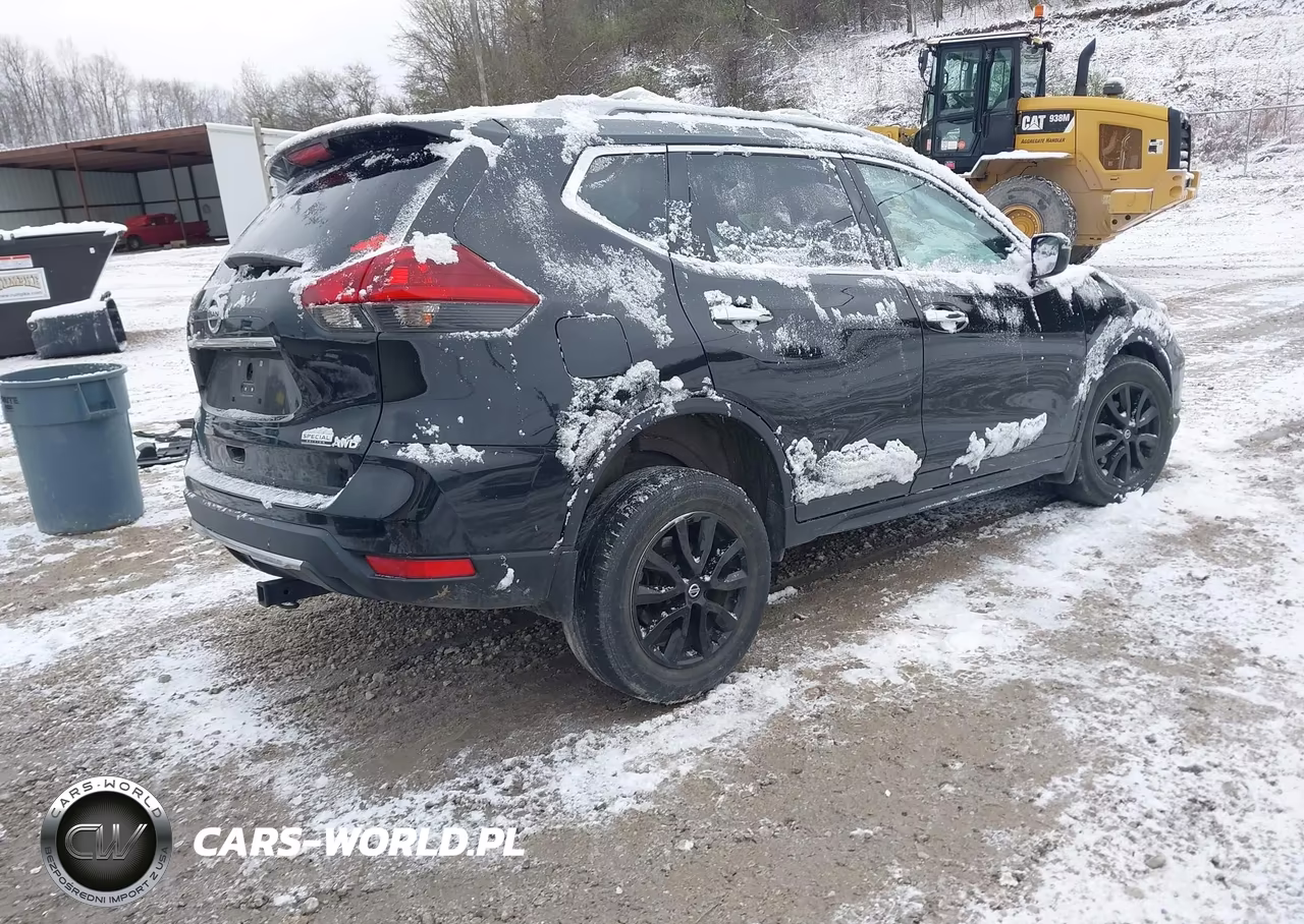 2019 Nissan Rogue S VIN:5N1AT2MV0KC782245 - 4