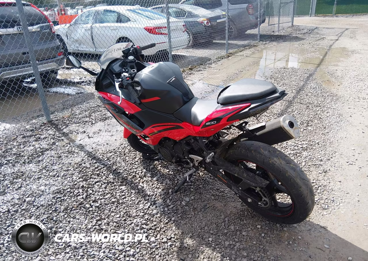 2025 Kawasaki Ex500 VIN:ML5EXGG12SDA43188 - 3