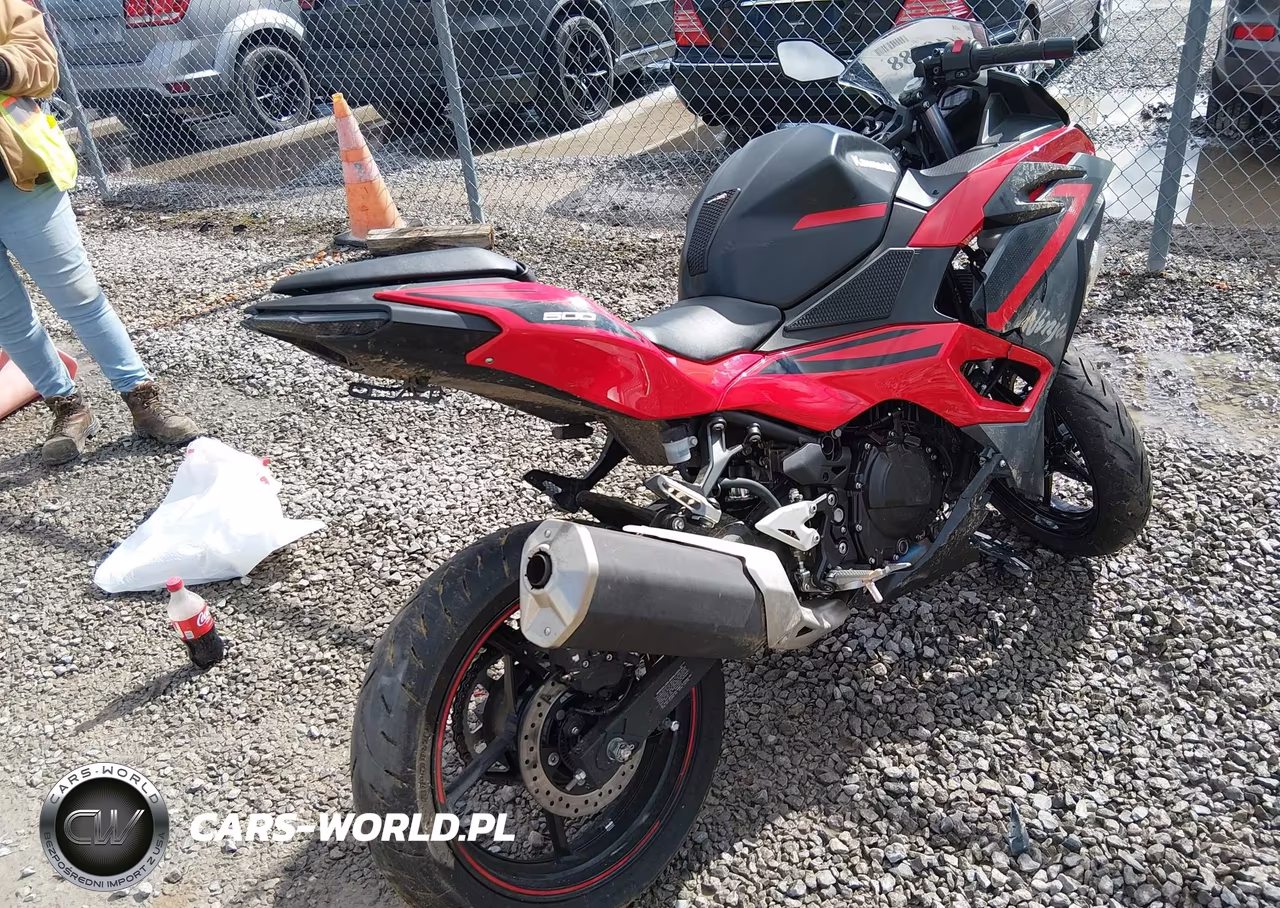 2025 Kawasaki Ex500 VIN:ML5EXGG12SDA43188 - 4