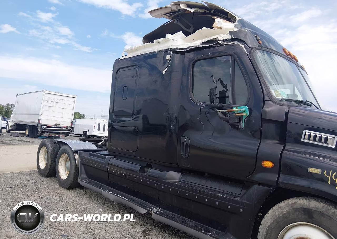 2011 Freightliner Cascadia 125 VIN:1FUJGLBG7BLAX1138 - 11