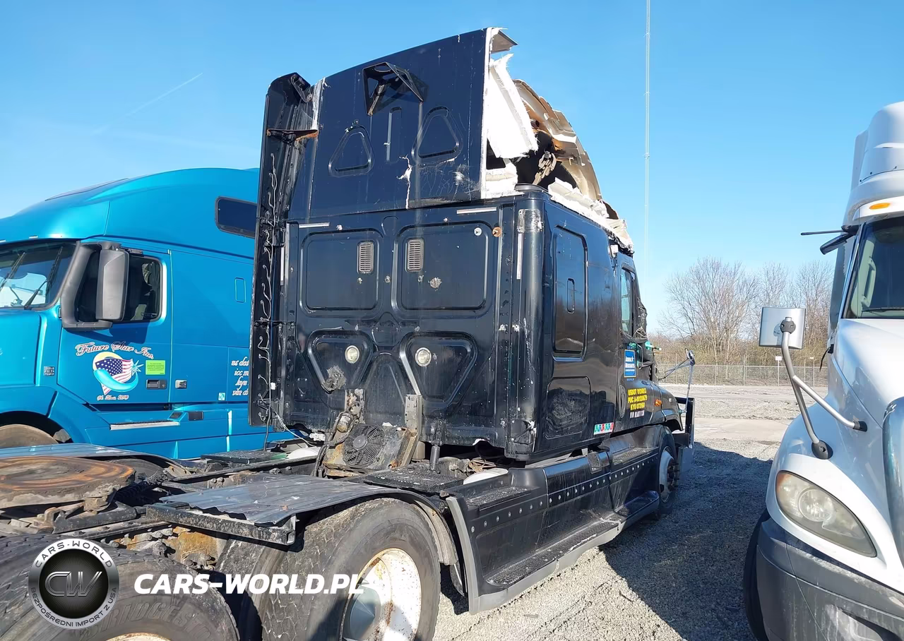 2011 Freightliner Cascadia 125 VIN:1FUJGLBG7BLAX1138 - 20
