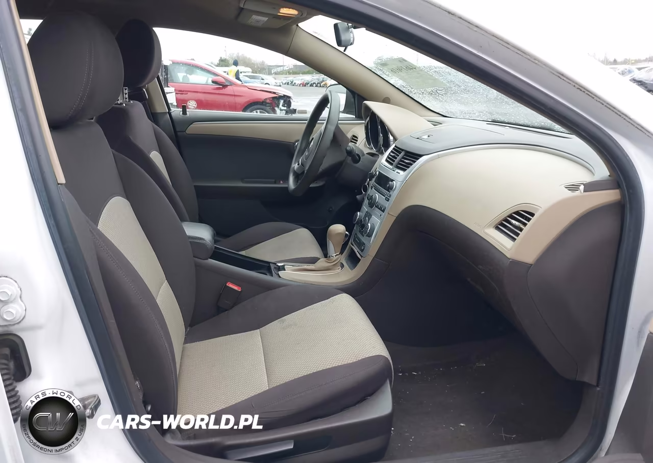2011 Chevrolet Malibu Ls VIN:1G1ZA5EU3BF375824 - 5