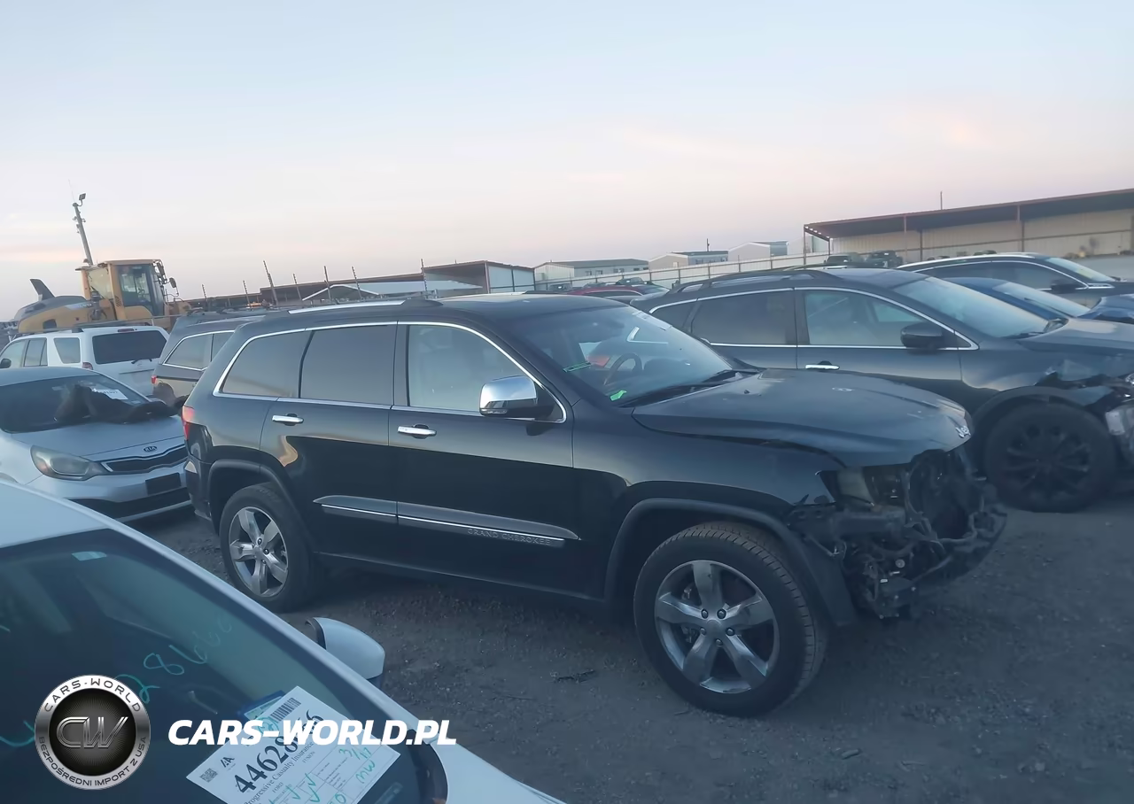 2013 Jeep Grand Cherokee Overland VIN:1C4RJFCTXDC651816 - 14