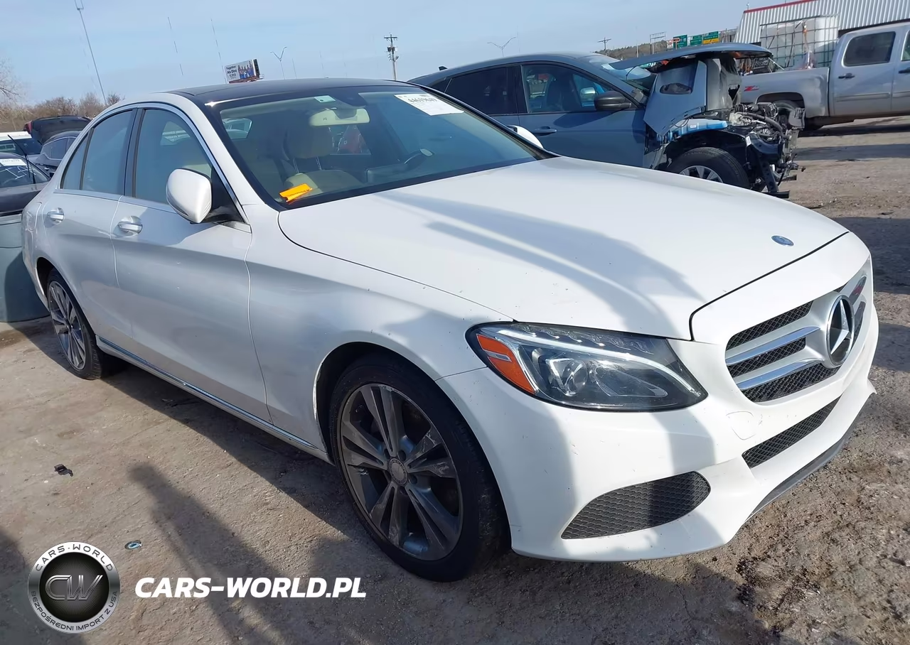 2015 Mercedes-Benz C 300 4Matic
