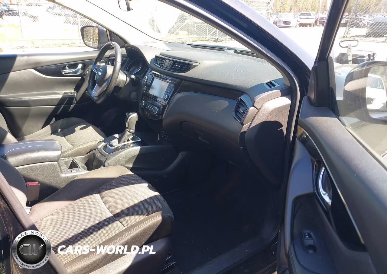 2018 Nissan Rogue Sport Sv VIN:JN1BJ1CR2JW280656 - 5
