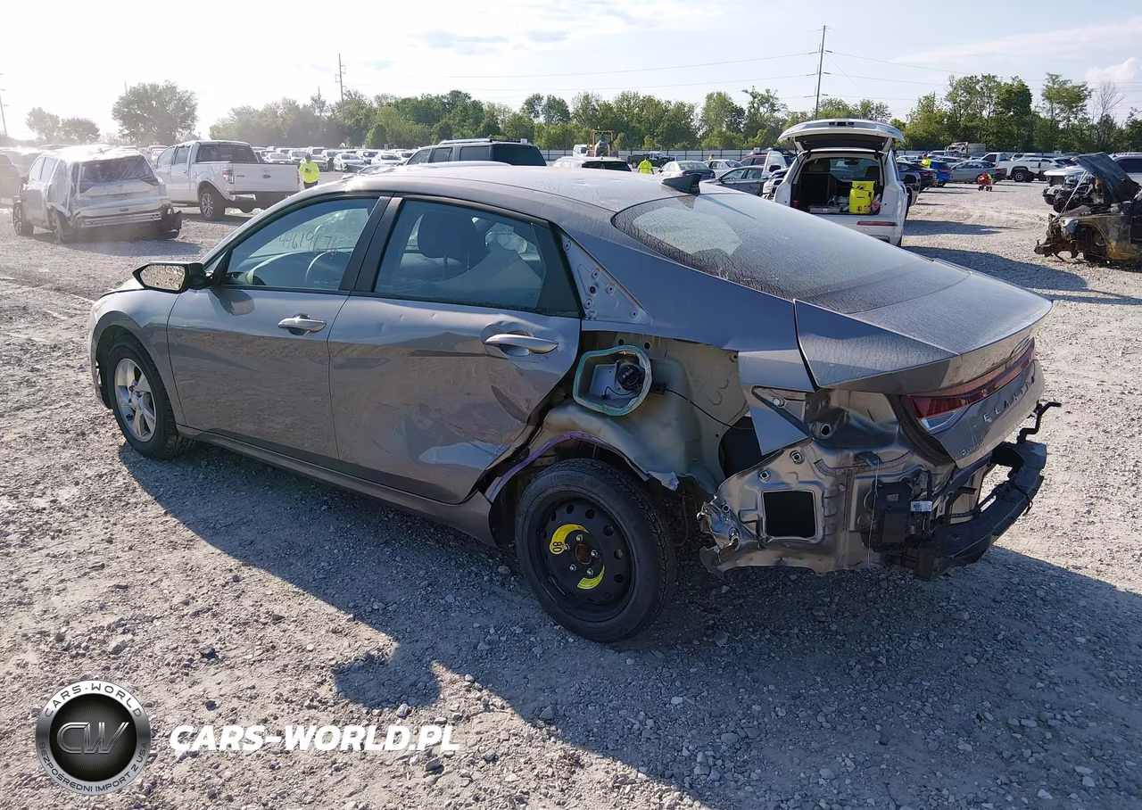2023 Hyundai Elantra Se VIN:KMHLL4AG4PU542367 - 3