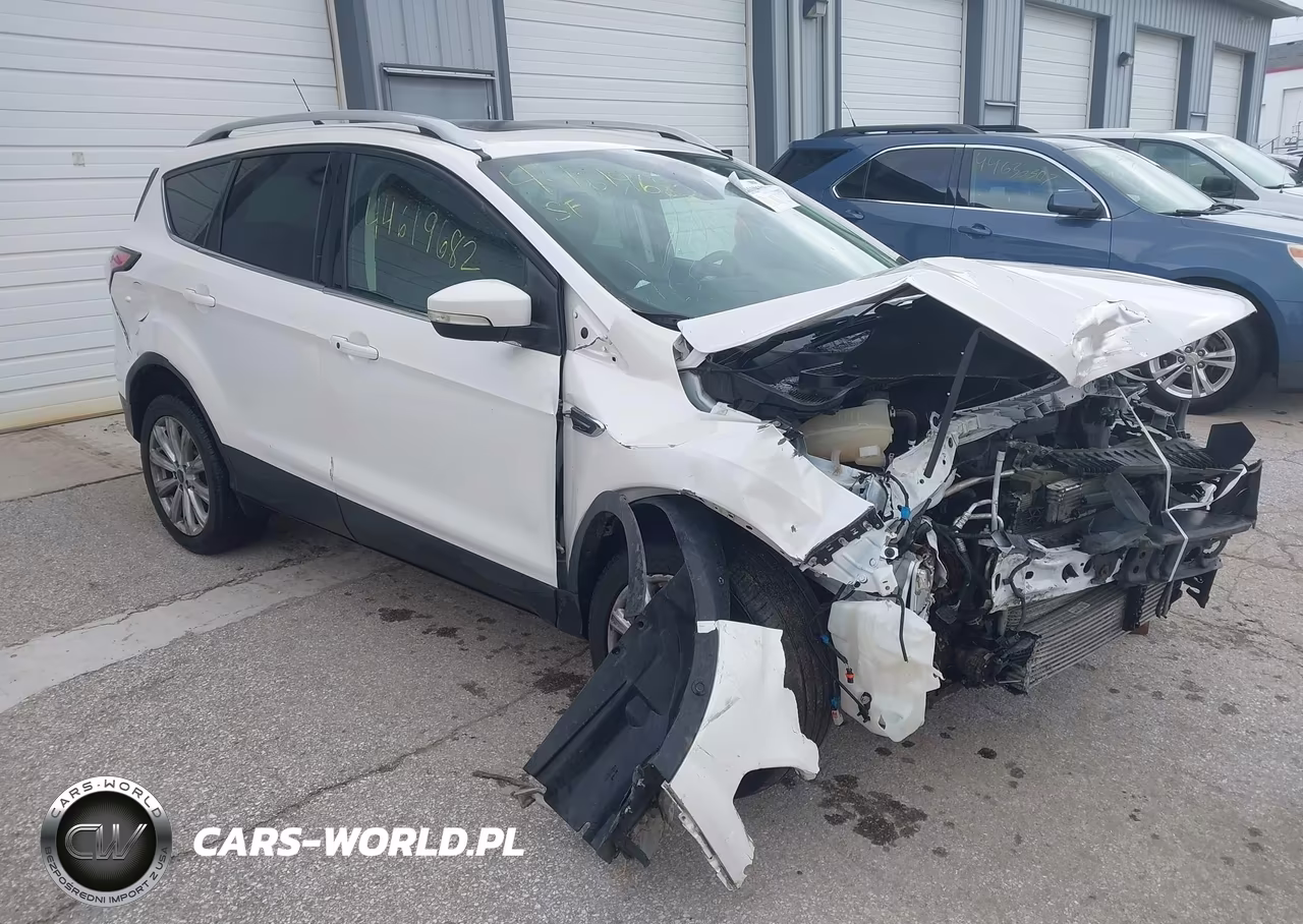 2018 Ford Escape Titanium – zdjęcie 1 z 18