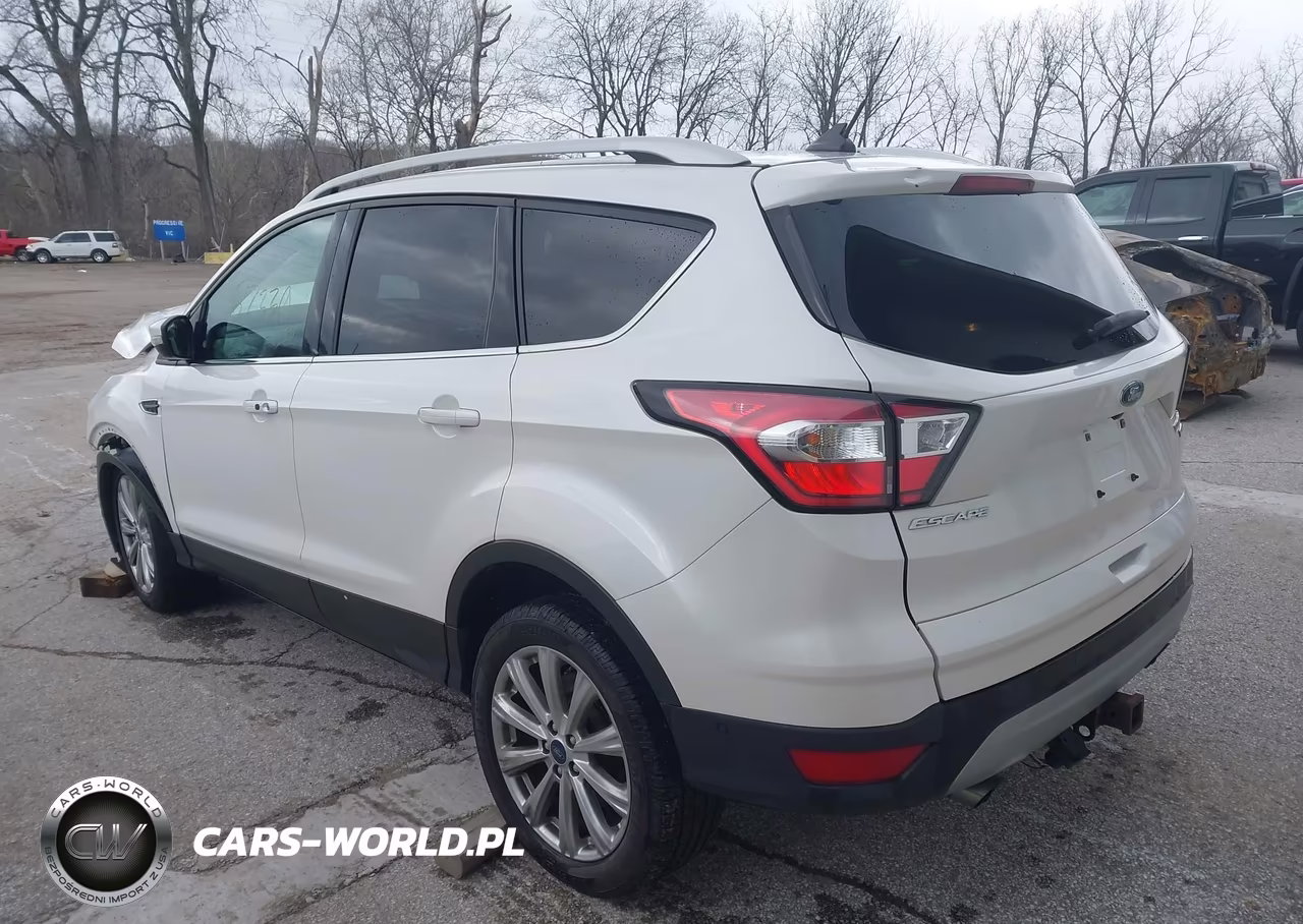 2018 Ford Escape Titanium VIN:1FMCU9J94JUC21898 - 3