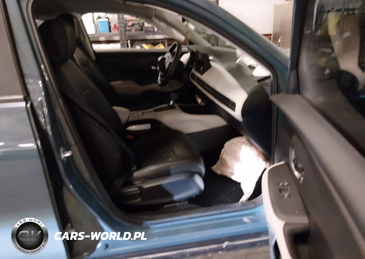 2025 Honda Hr-V Awd Lx VIN:3CZRZ2H34SM723349 - 5