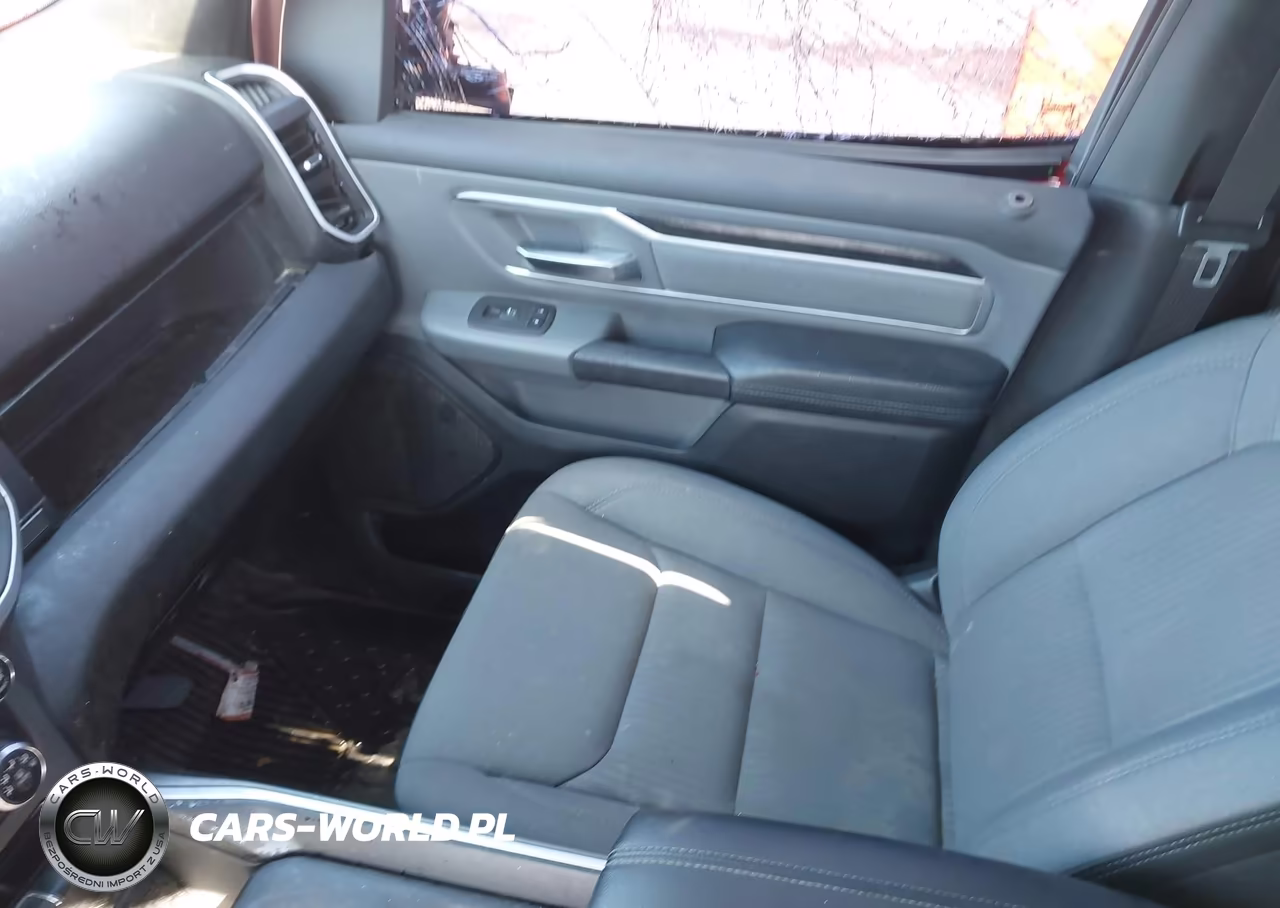 2021 Ram 1500 Big Horn 4X4 6'4 Box VIN:1C6SRFBT1MN527800 - 5