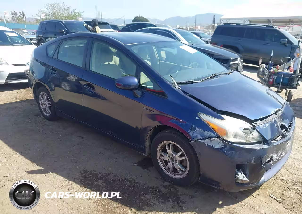 2011 Toyota Prius Two