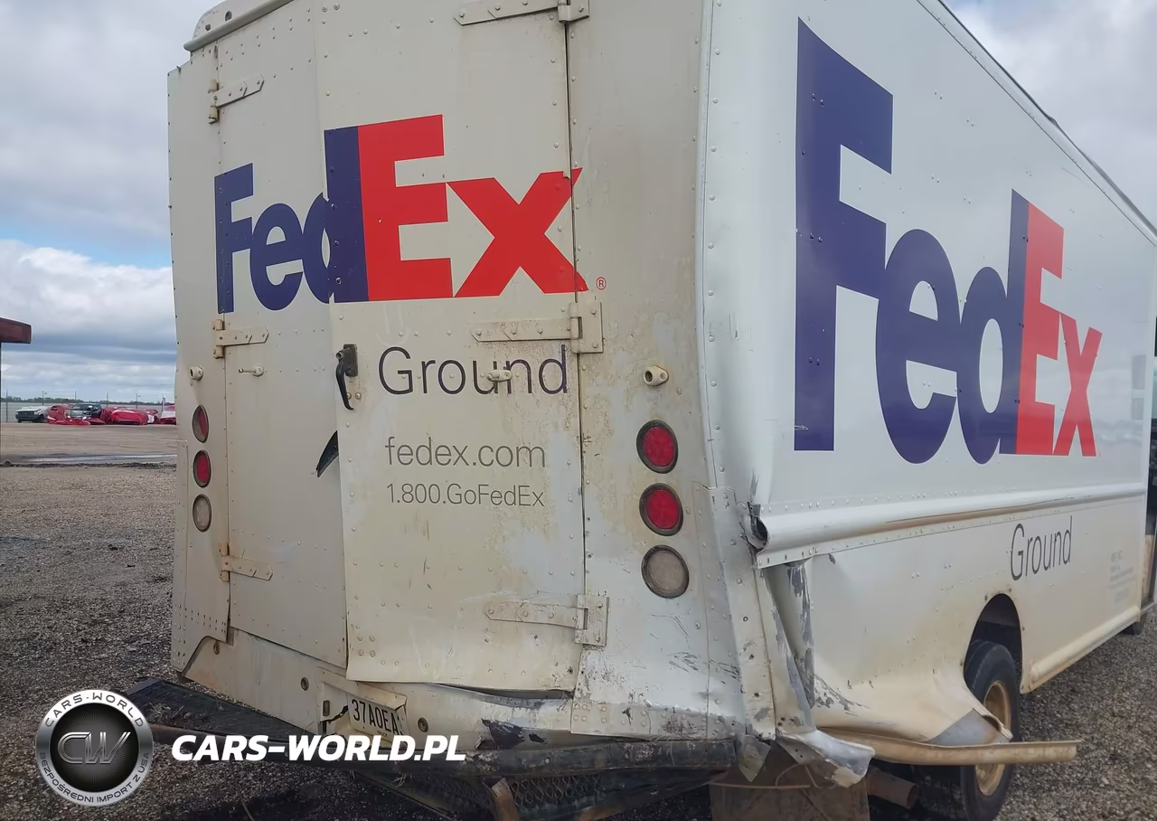 2021 Ford Econoline E450 Super Duty Commercial Stripped Chassis VIN:1FC3E4KK0MDC10567 - 11