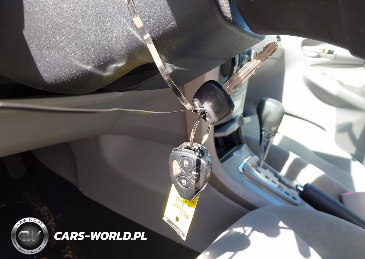 2011 Toyota Corolla Le VIN:2T1BU4EE5BC626001 - 11