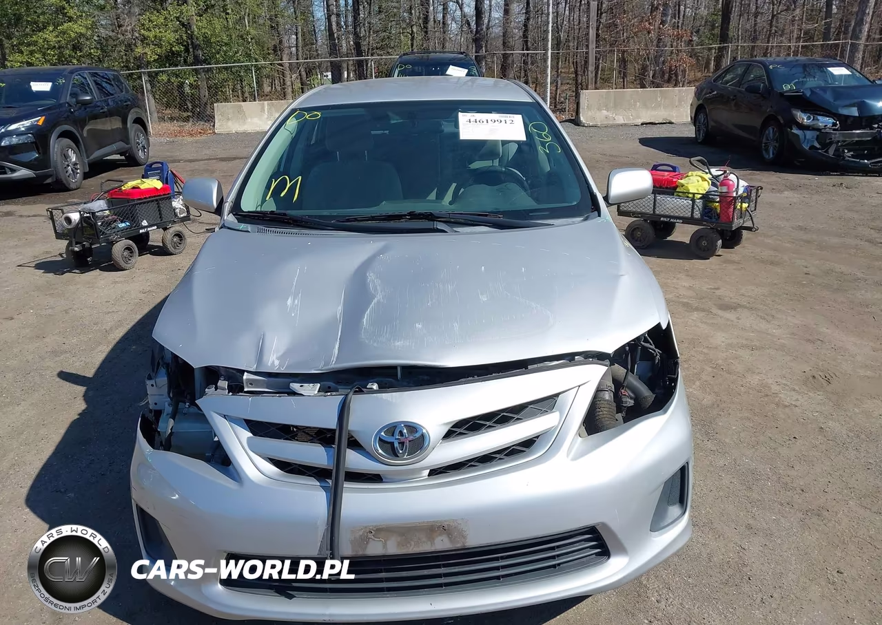2011 Toyota Corolla Le VIN:2T1BU4EE5BC626001 - 13
