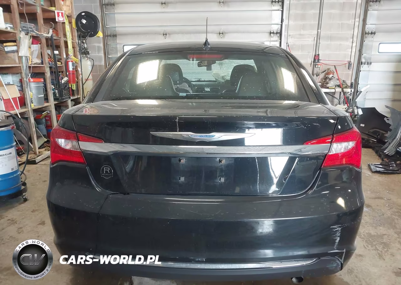 2011 Chrysler 200 Limited VIN:1C3BC2FB4BN572008 - 17