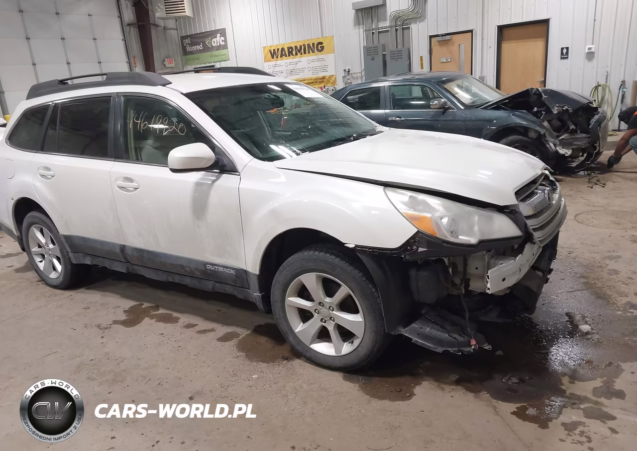 2014 Subaru Outback 2.5I Premium