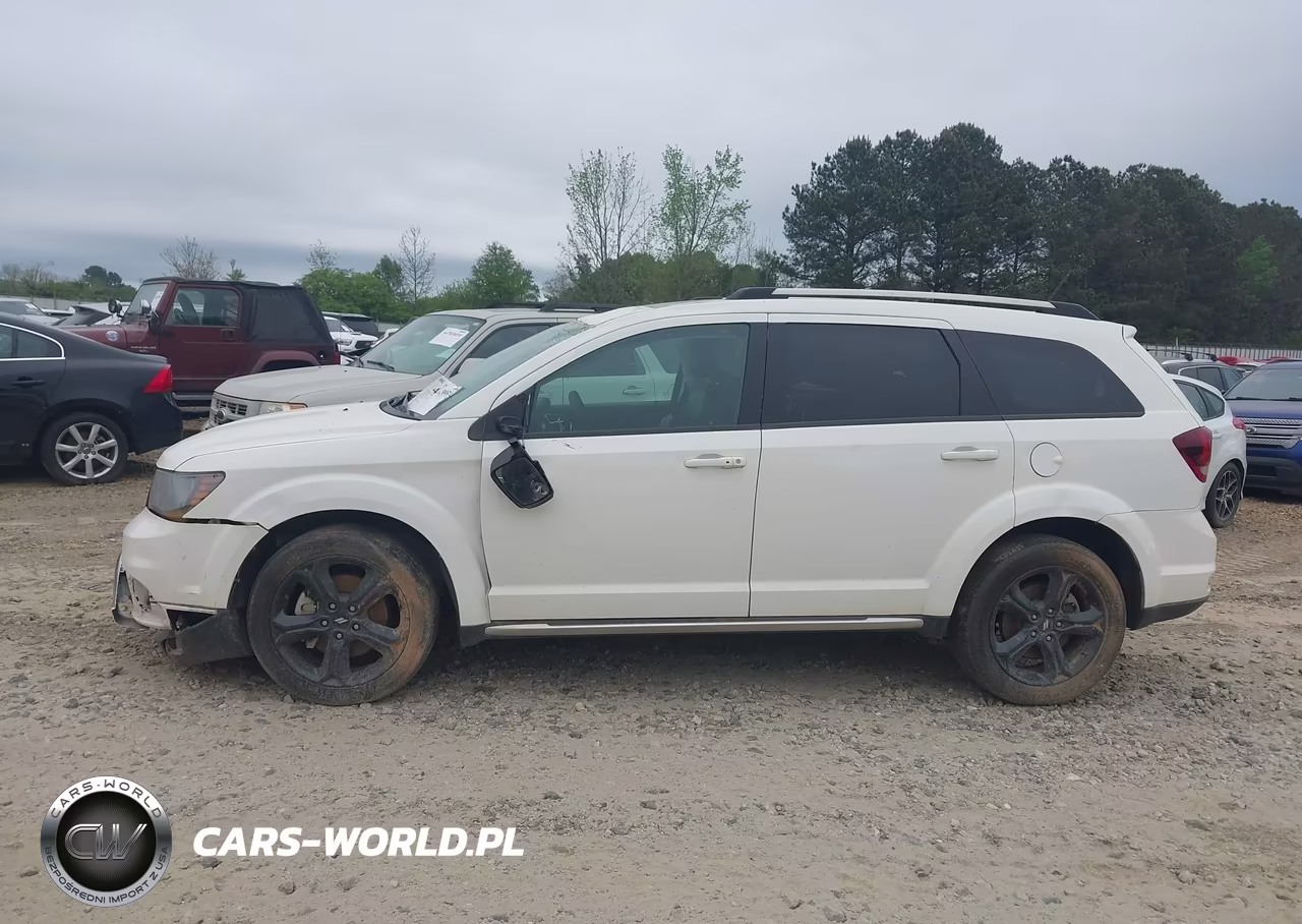 2020 Dodge Journey Crossroad VIN:3C4PDCGB6LT201484 - 14
