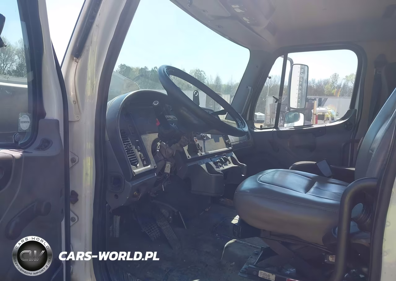 2005 Freightliner M2 106 Medium Duty VIN:1FVACWDC35HV02257 - 6