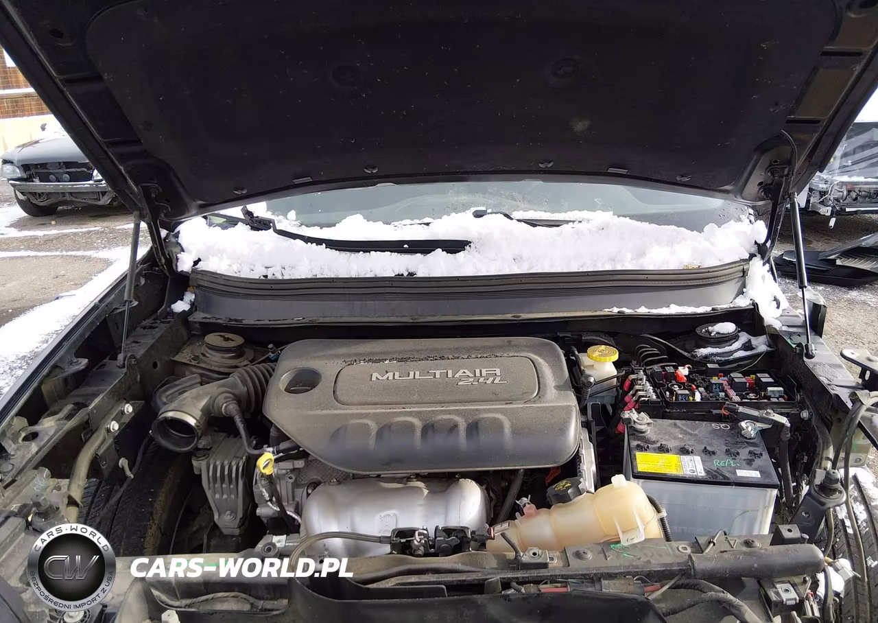 2019 Jeep Cherokee Latitude 4X4 VIN:1C4PJMCB4KD141357 - 10