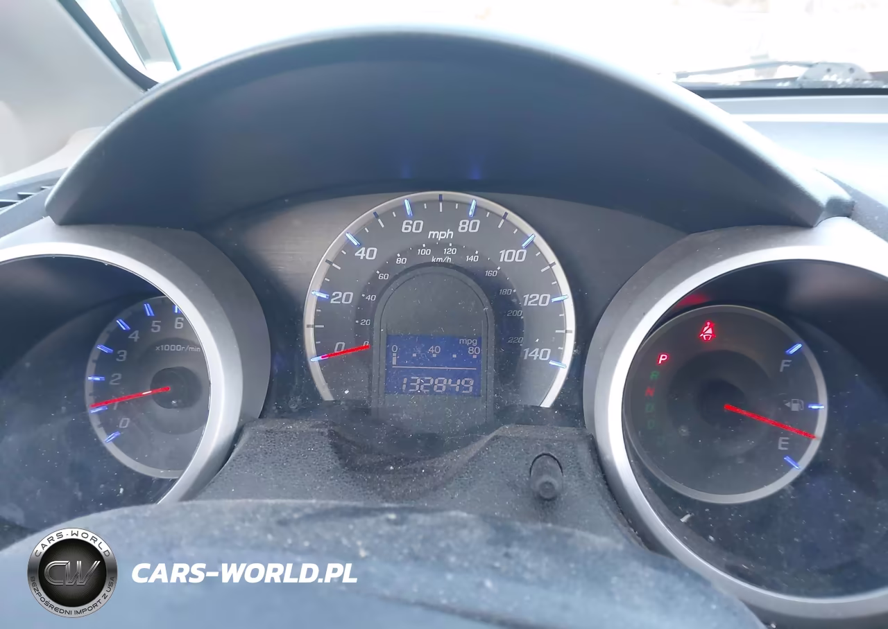 2013 Honda Fit VIN:JHMGE8H31DC071742 - 7
