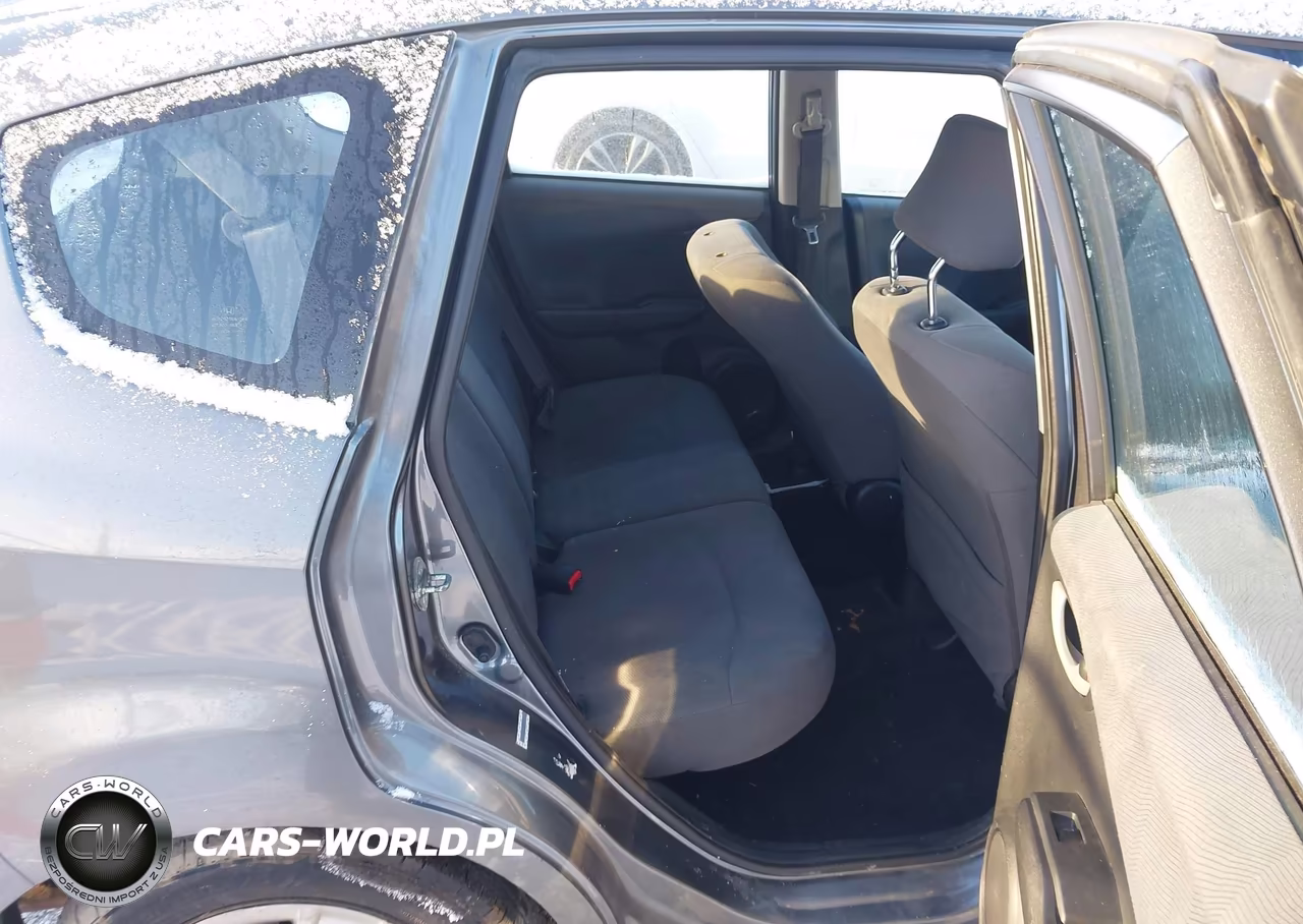2013 Honda Fit VIN:JHMGE8H31DC071742 - 8