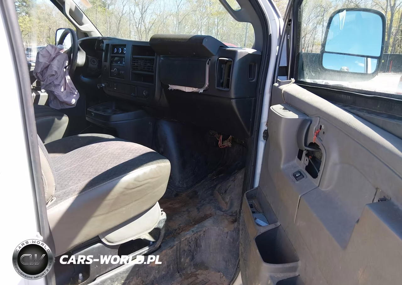 2021 GMC Savana Cargo Rwd 2500 Regular Wheelbase Work Van VIN:1GTW7AFP5M1236854 - 5